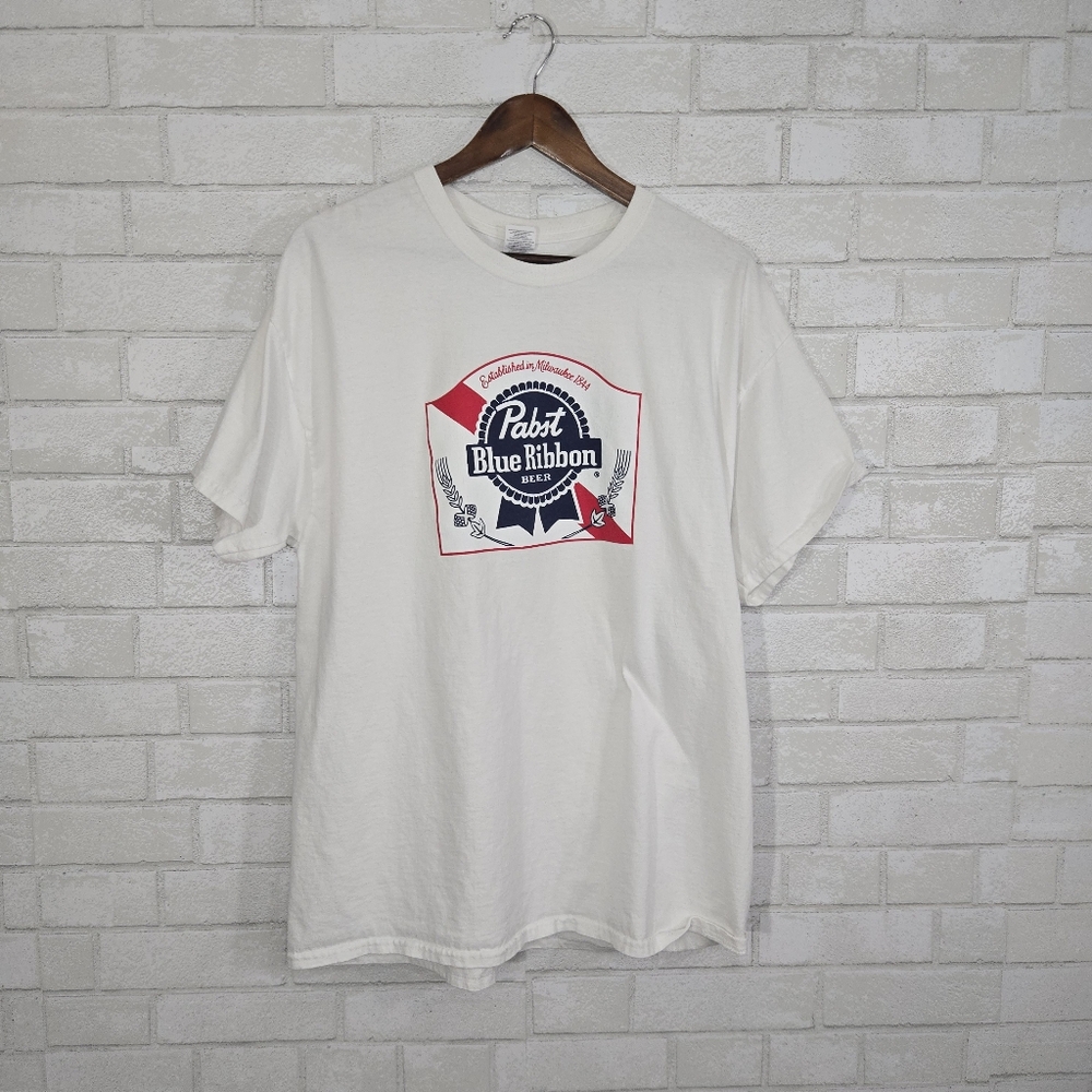 Pabst Blue Ribbon graphic tee